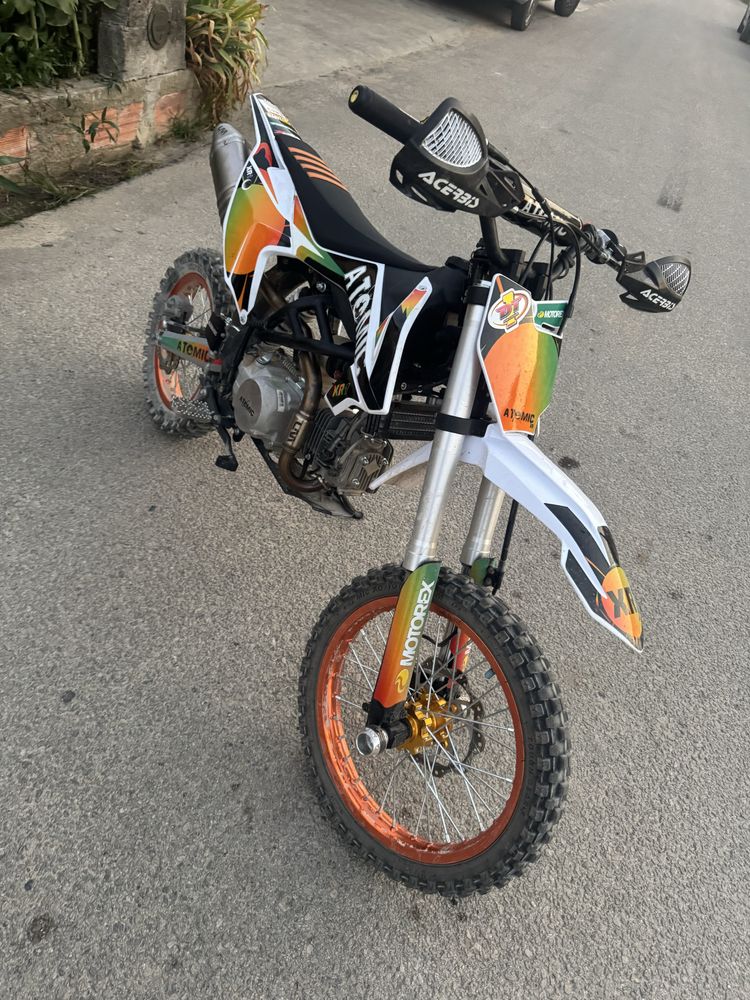 Vendo pitbike 140cc esta alterada para 160cc