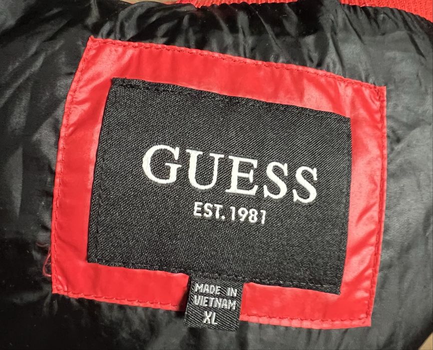 Курточка guess/GUESS