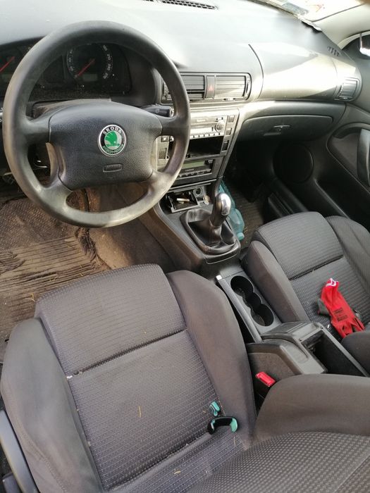 Skoda Superb 1 cała na części 2.0 benzyna kod 9102