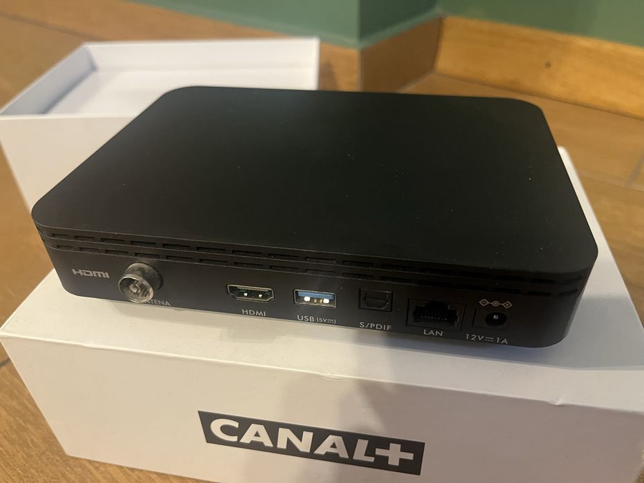 Canal+ Box Dvbt2 dekoder Android jak nowy