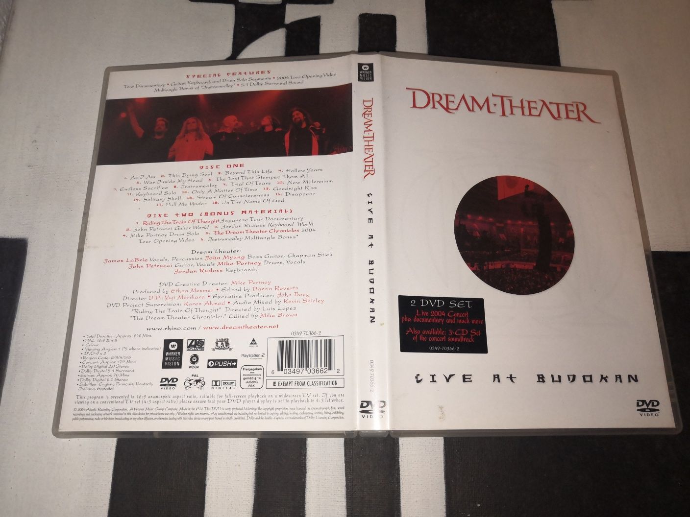 Dream Theater_Live at Budokan 2 DVDs