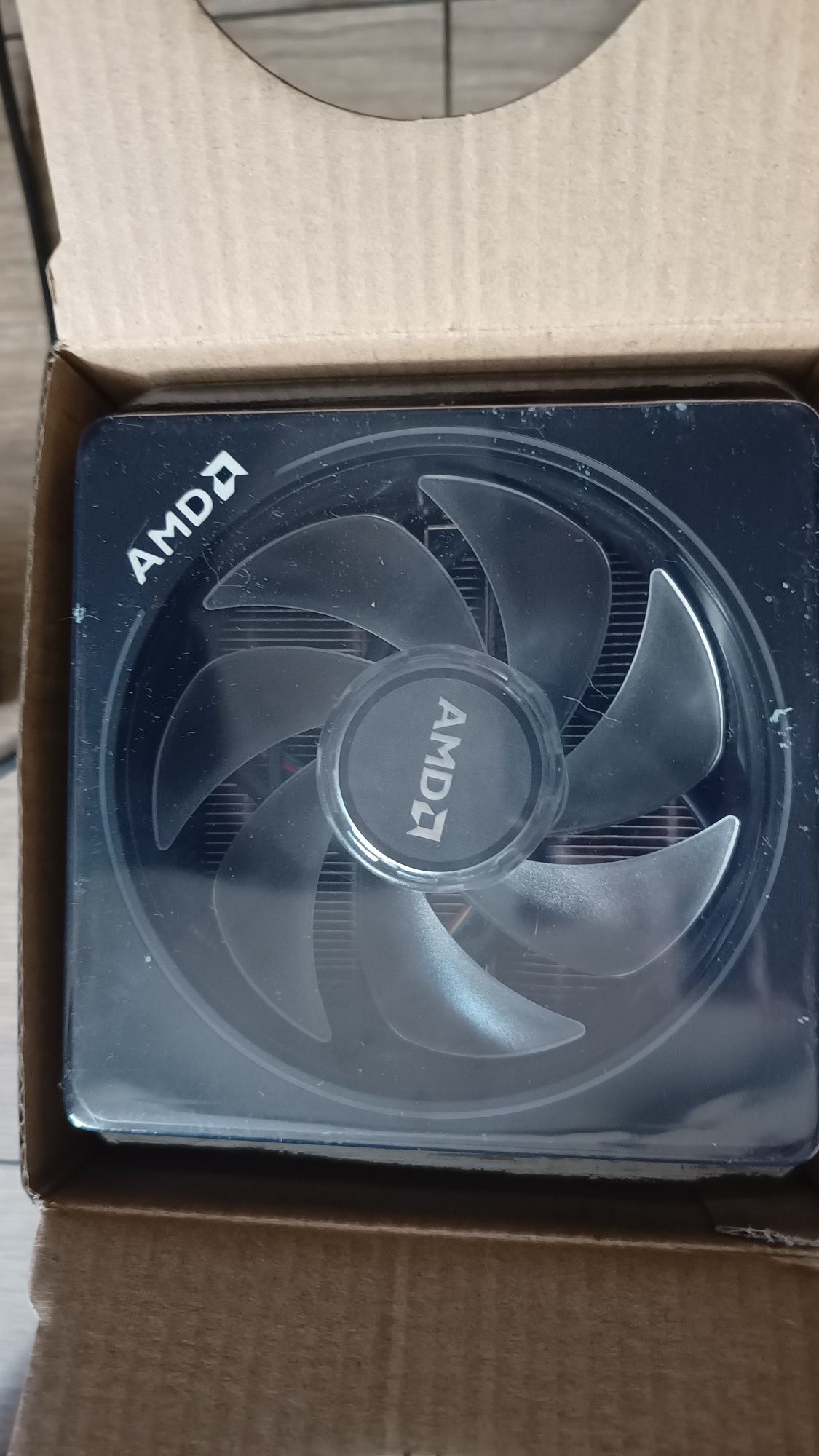 AMD Ryzen 7 2700x