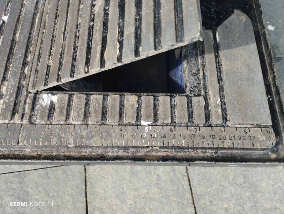 Vitrex piła na mokro do płytek Power 750W 240V