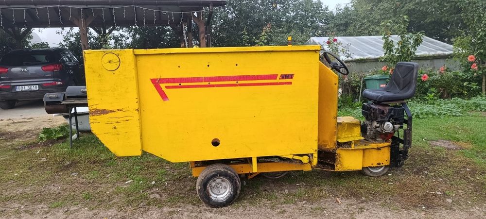 Mini paszowoz wozek paszowy taczka spal