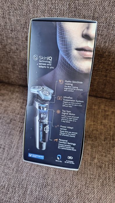 S9000 Prestige philips Электробритва для сухого влажного бритья sp9830