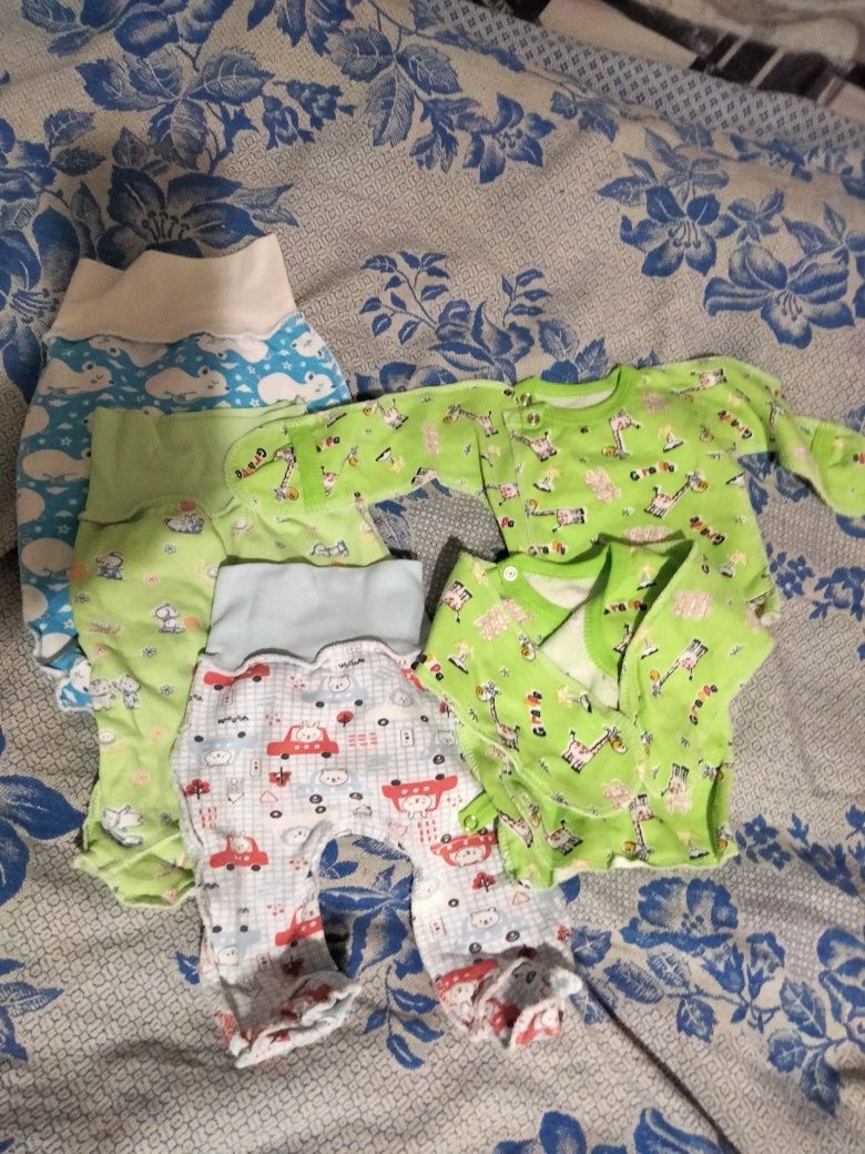 Одежда для новорожденных