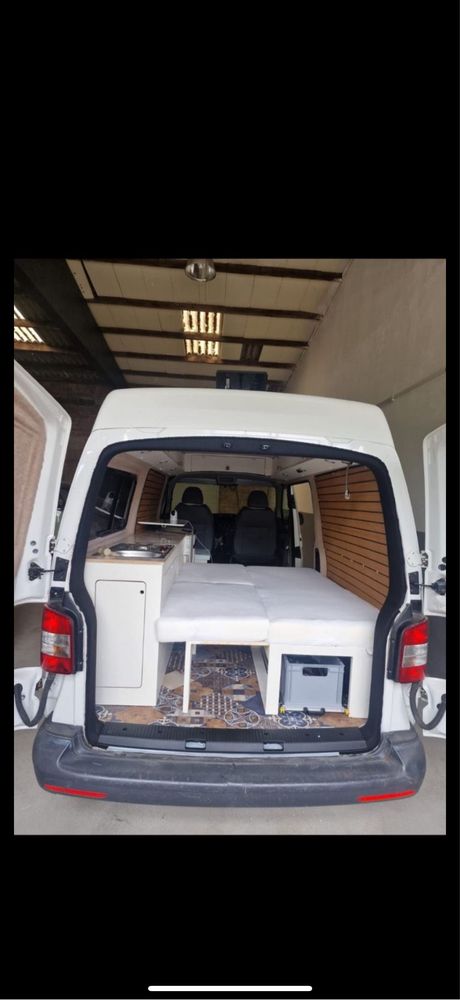 Volkswagen T5 2L Kamper