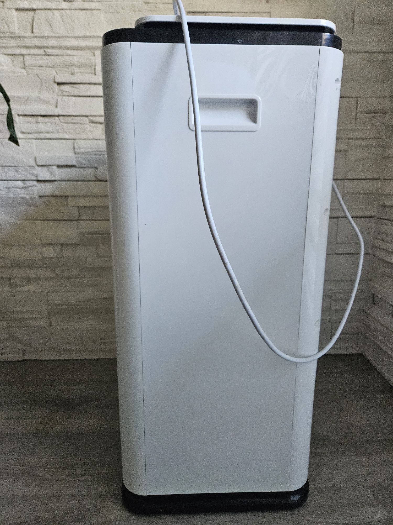 Klimatyzator Aigostar 75W