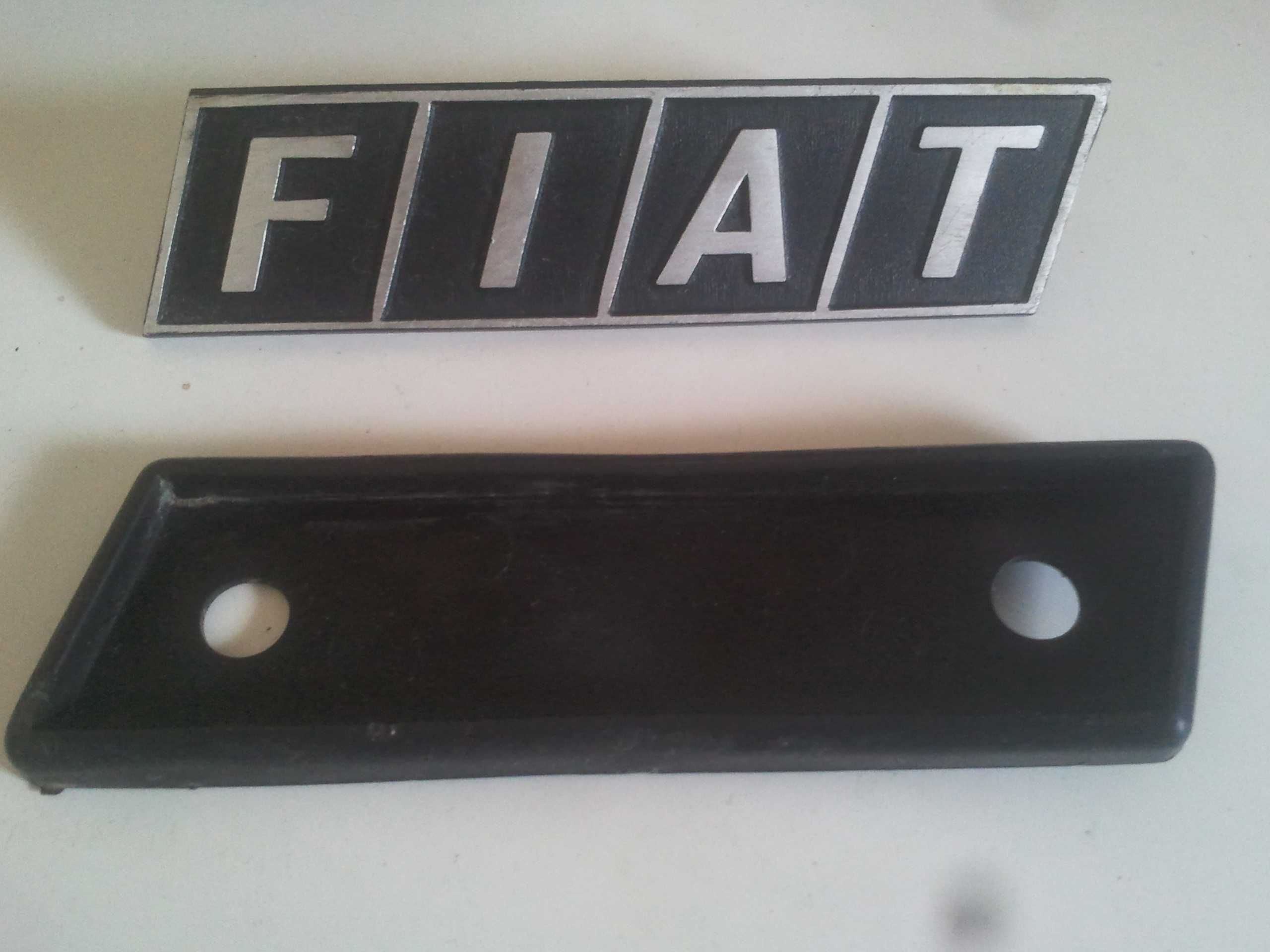 FIAT 126 , znaczek aluminiowy PRL ,emblemat