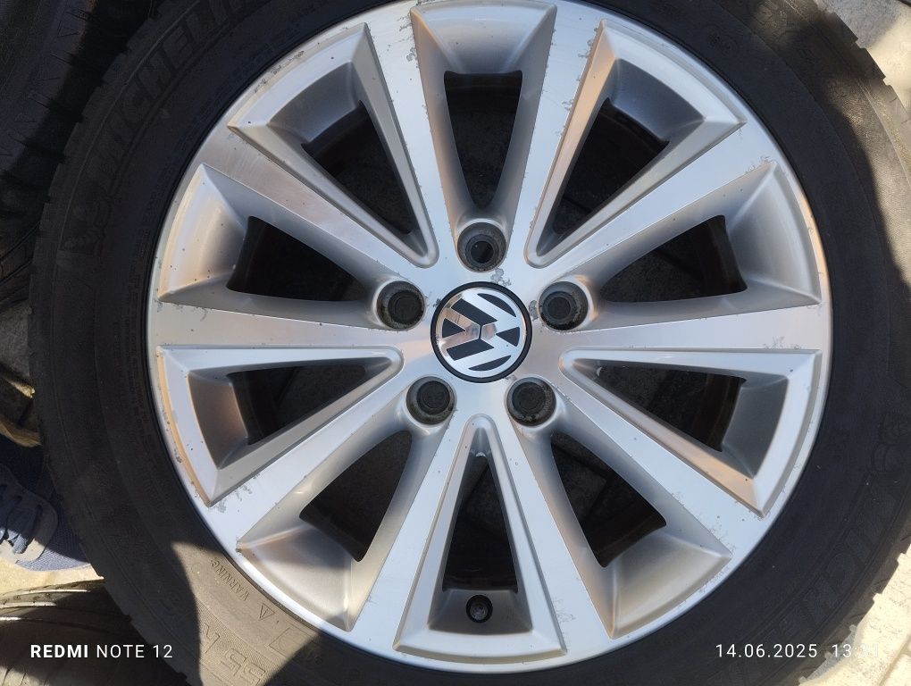 Alu felgi 5x112 VW golf 205/55/16 polerowane