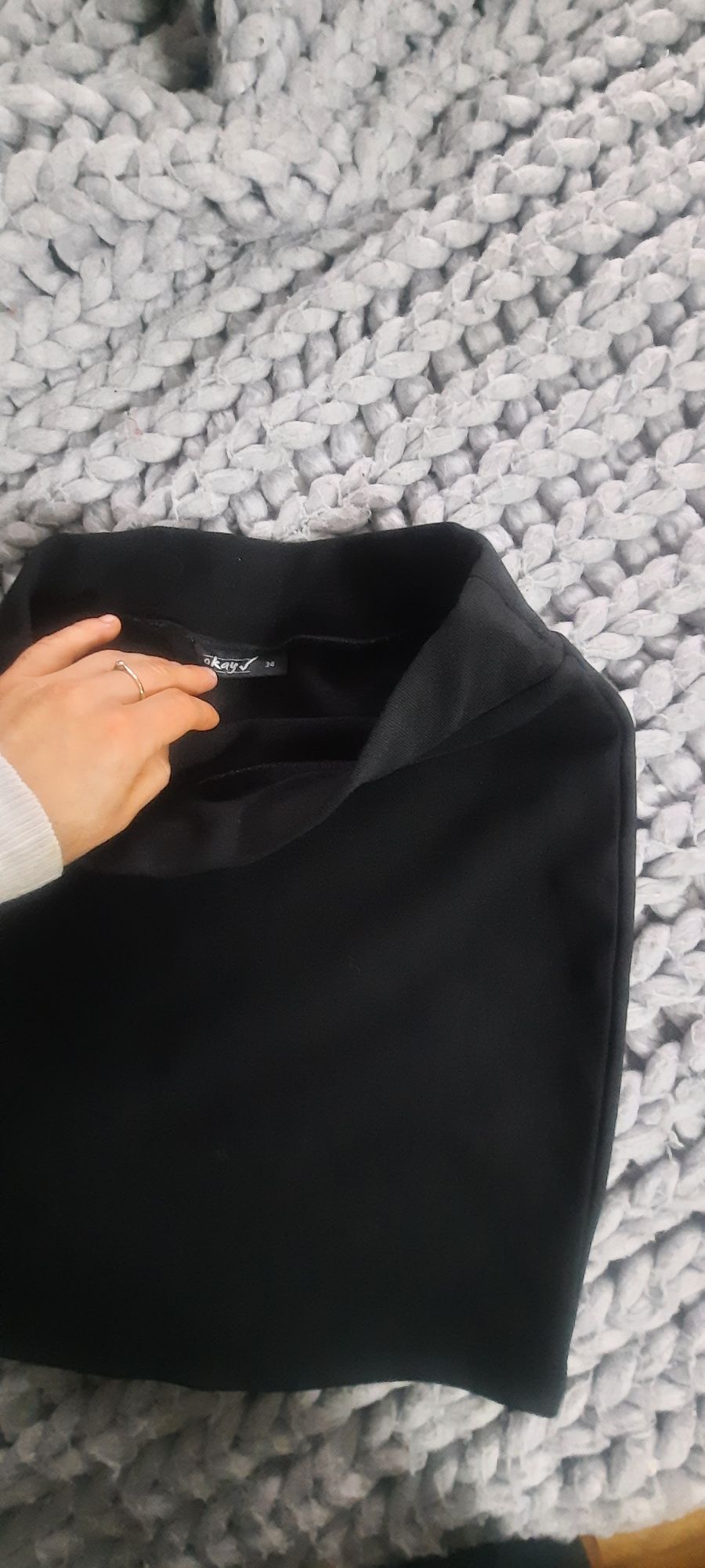 Spódniczka mini czarna 34 xs