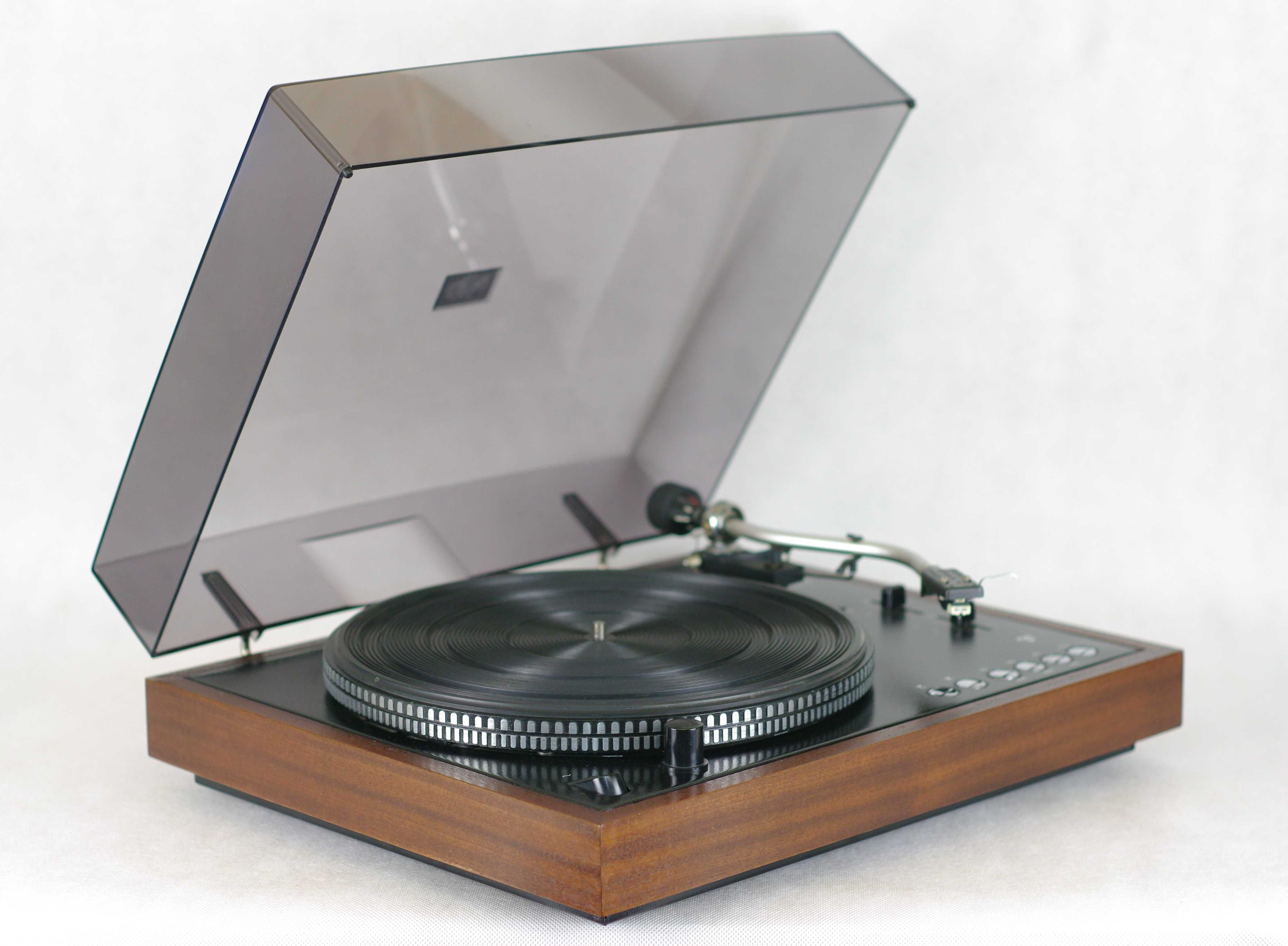 Gramofon Daniel G-1100 fs