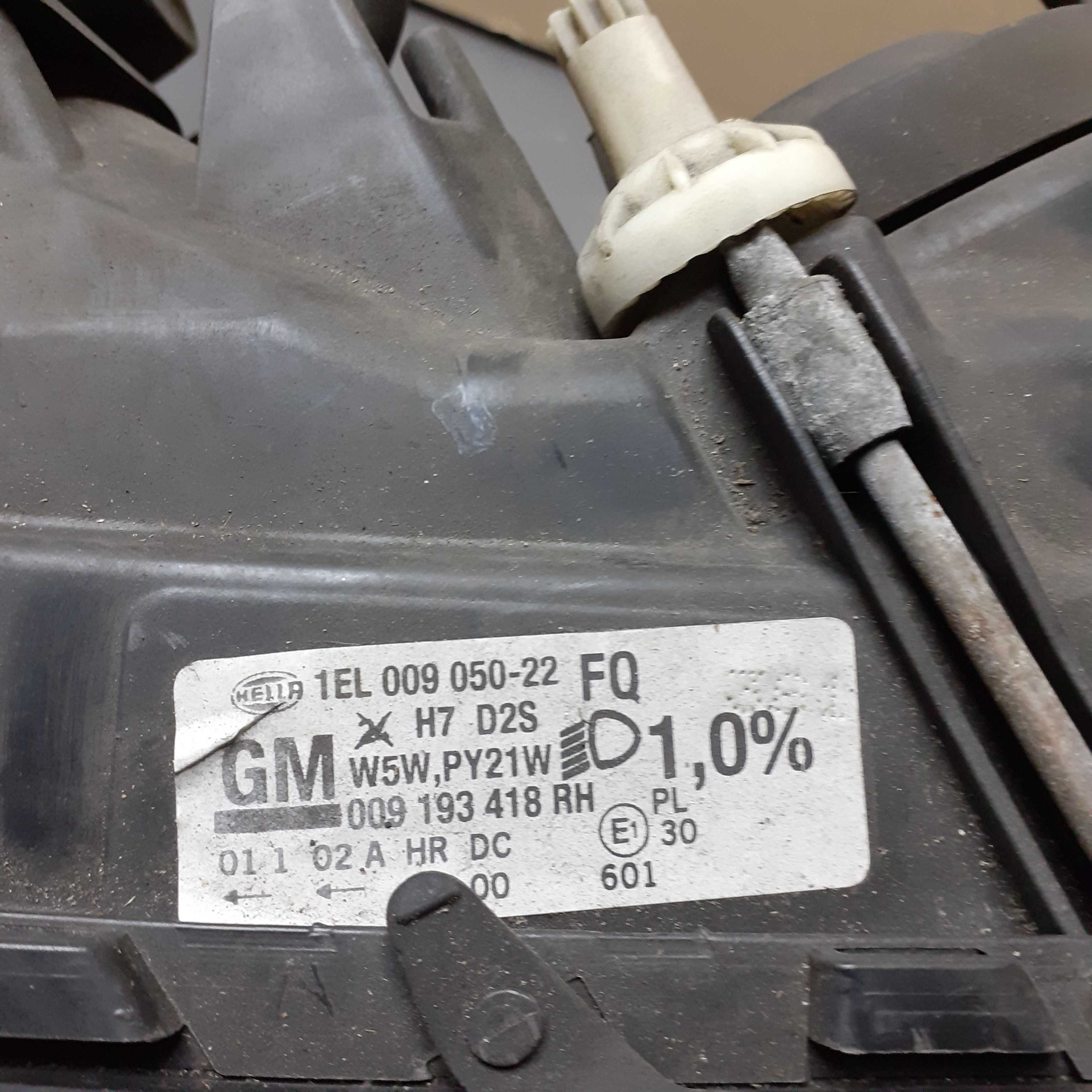 Lampa przednia Opel Omega Ksenon prawa