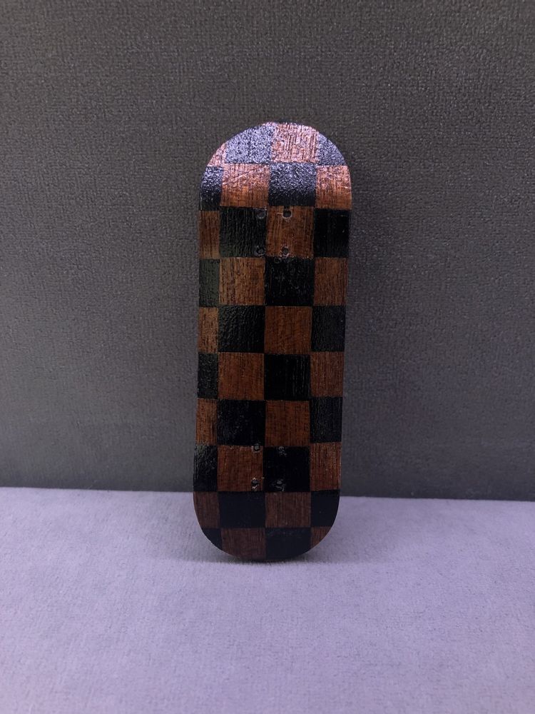 Fingerboard podest/deck „chess” pattern NOWY!