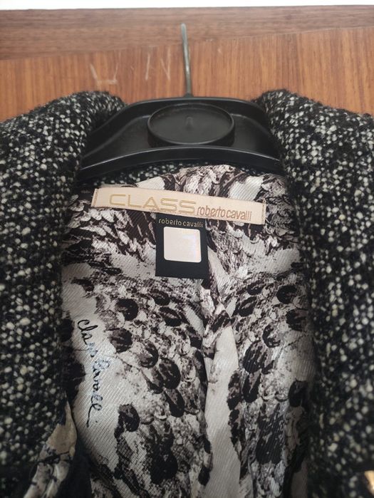 Casaco cintado de Roberto Cavalli