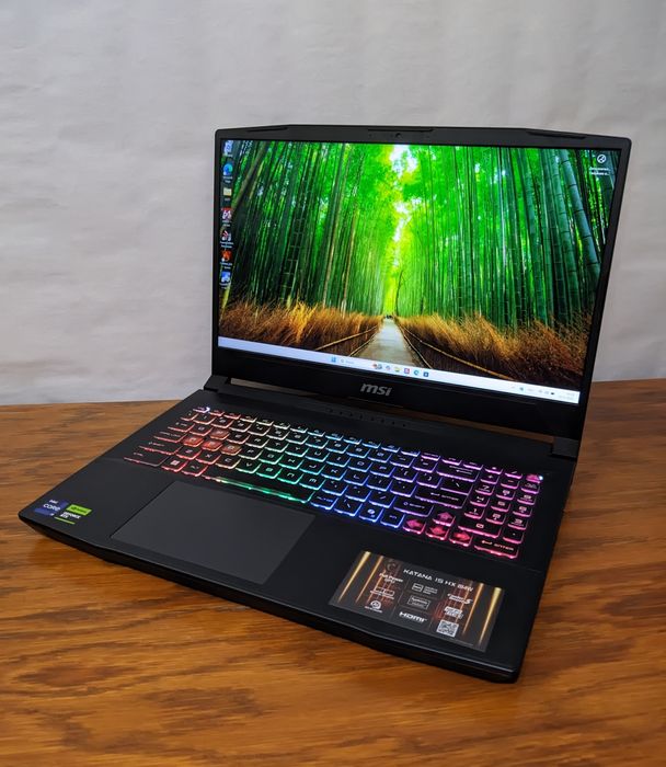 MSI Katana 15 HX B14W RTX5070 i9-14900HX 32gb 1TB