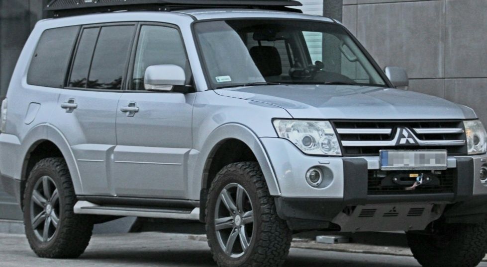 Розборка Вагон Pajero 4 разборка Wagon Mitsubishi Pajero 3 2000-2015