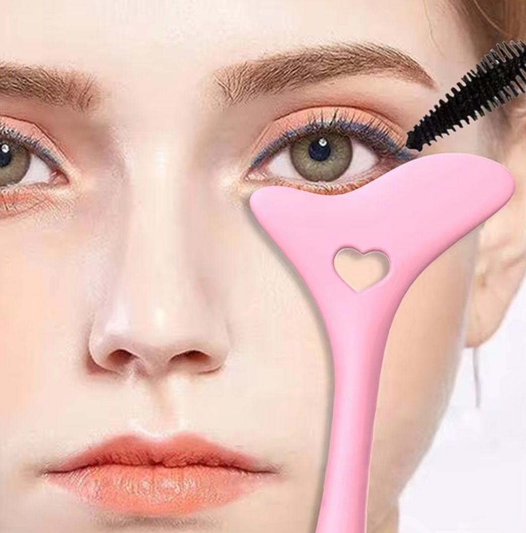 Espátula para delinear os olhos na perfeição