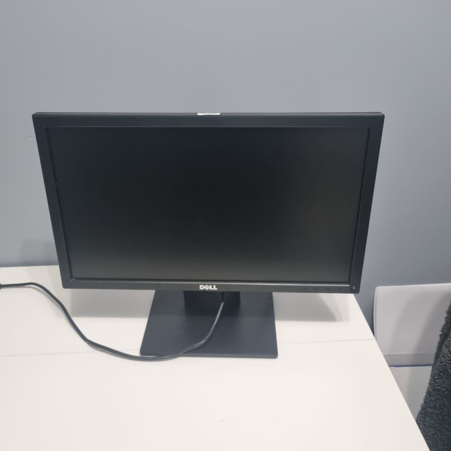 Monitor DELL E2016HV 19.5 cali