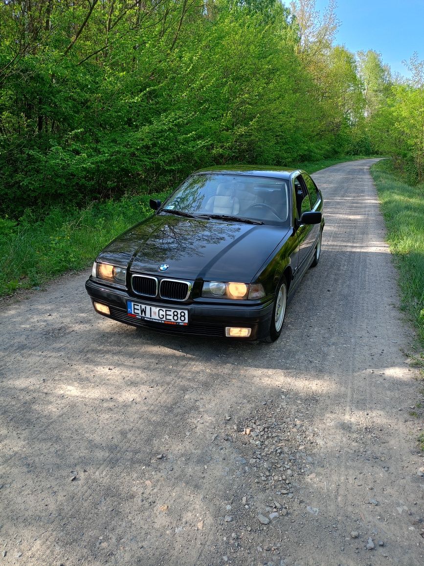 BMW e36 Kompact 1.9 benzyna