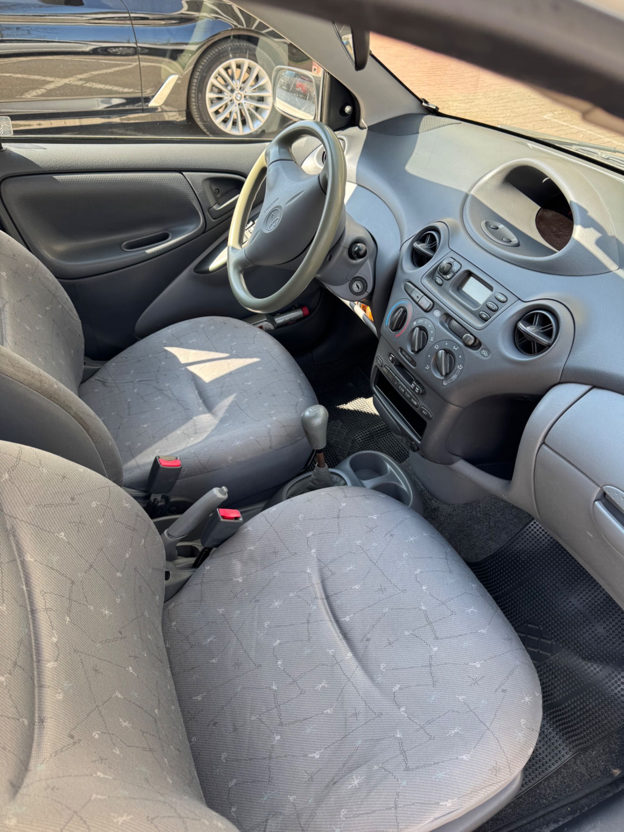 Toyota Yaris Gasolina 1999