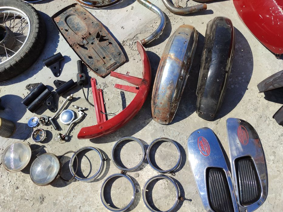 Фара Ява старухи.