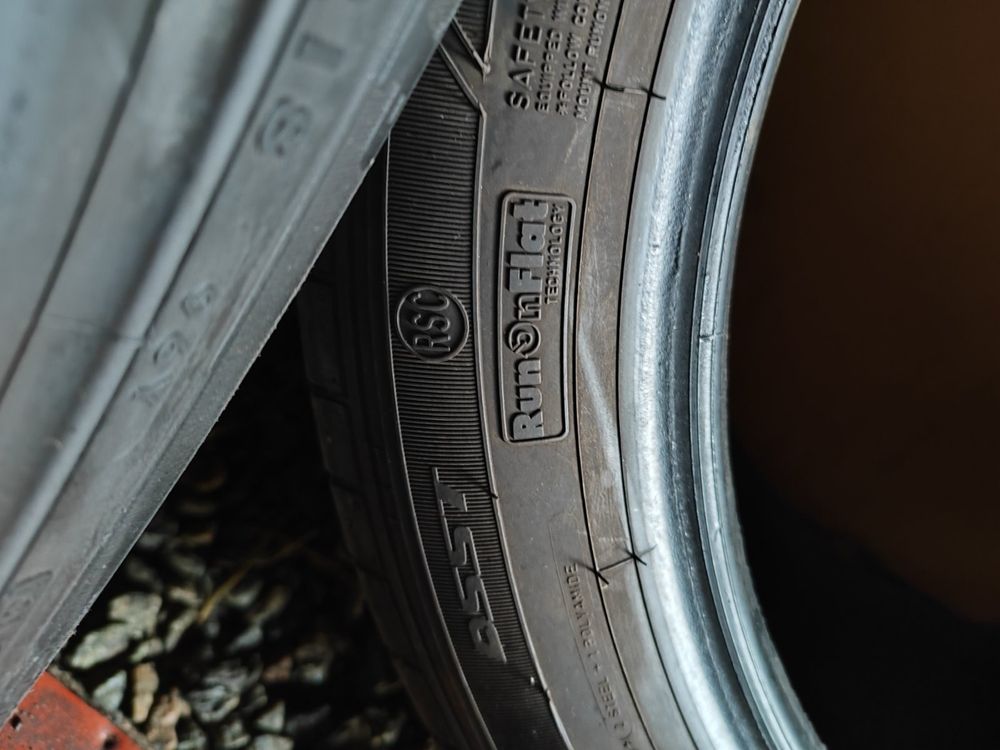 245/45/R18 Dunlop 4шт