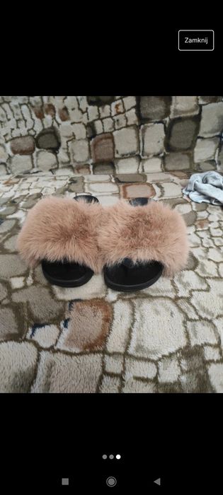 Klapki futrzane S&D  nowe rozmiar 38