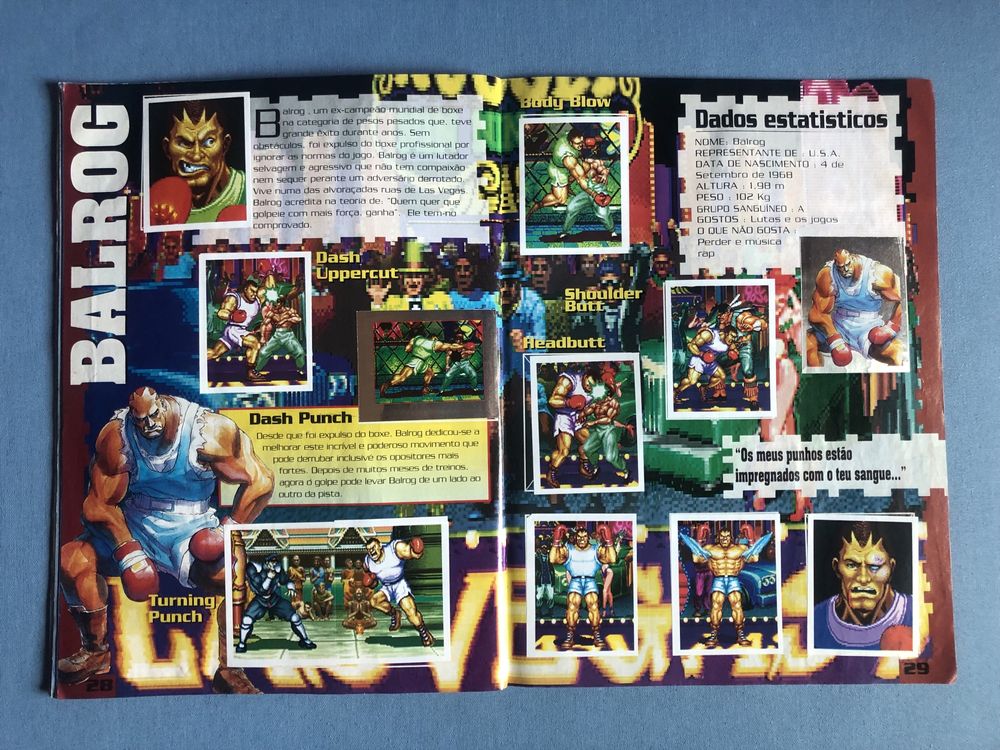 Caderneta completa Capcom Street Fighter 2 Merlin