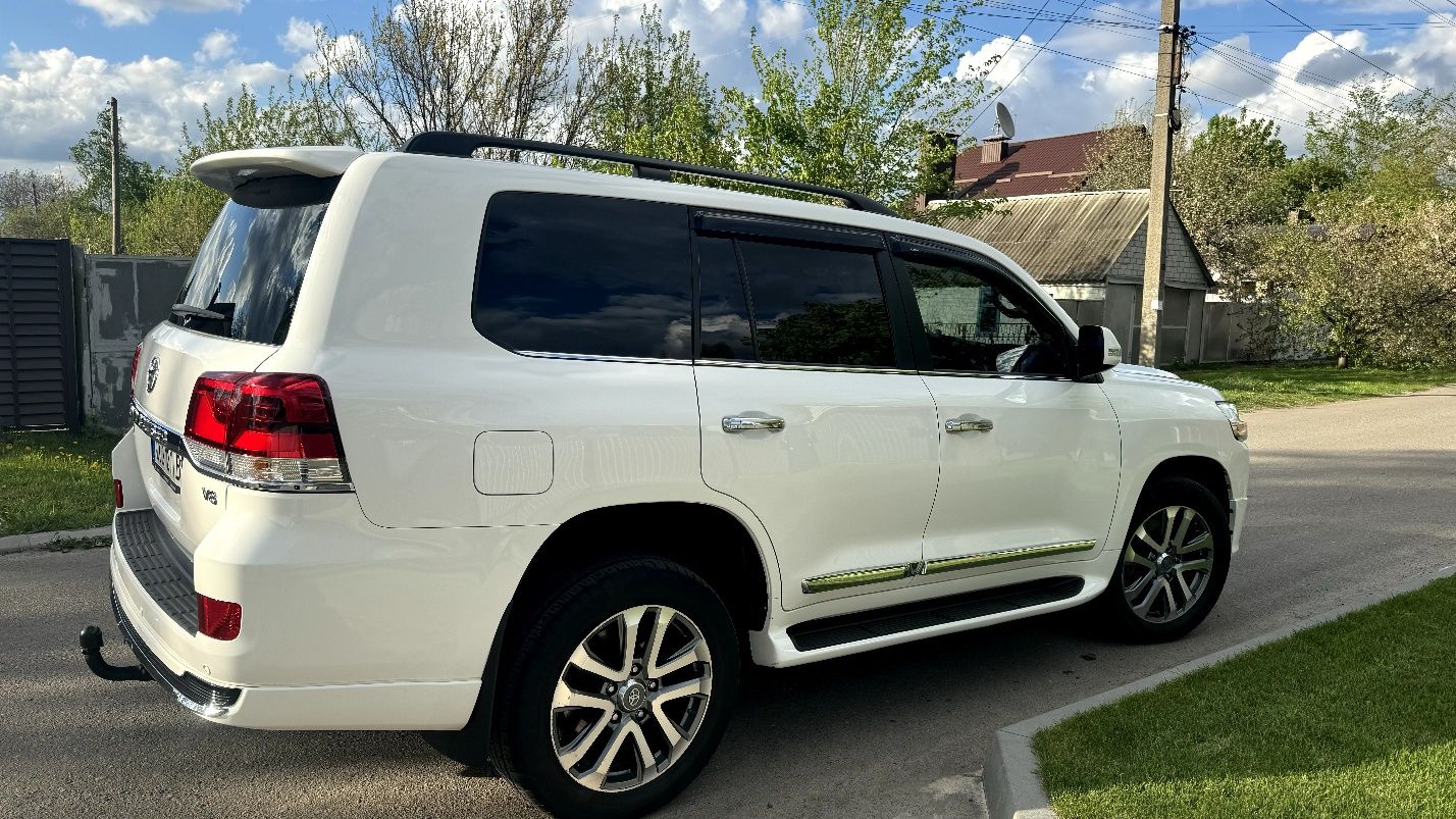 Toyota Land Cruiser 200,дизель,2020р.