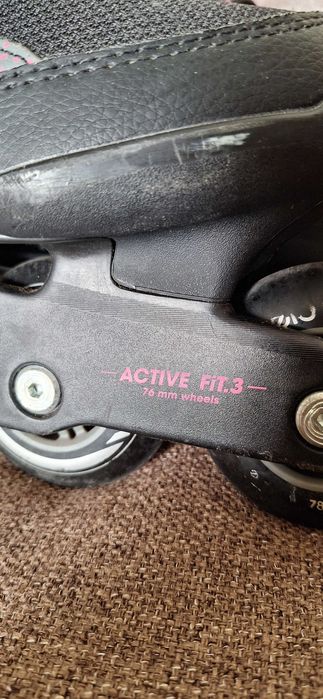 Patins em Linha oxelo em bom estado, tamanho 37