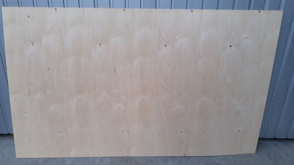 Sklejki liściaste wodoodporne antypoślizgowe 9mm.