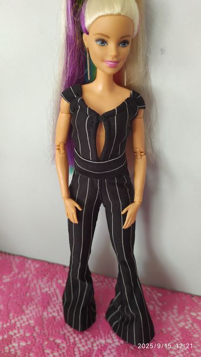 Ubrania dla lalek Barbie
