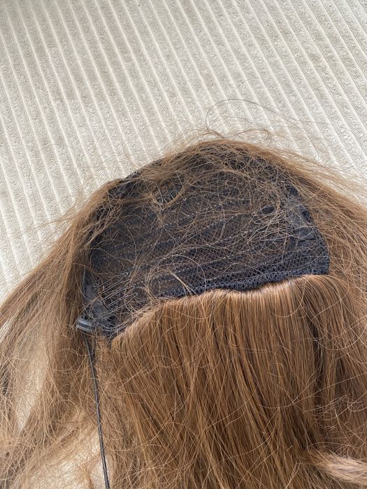 Doczepiana peruka włosy brązowe kręcone