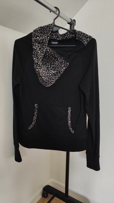 Sweter Czarny L  z panterka