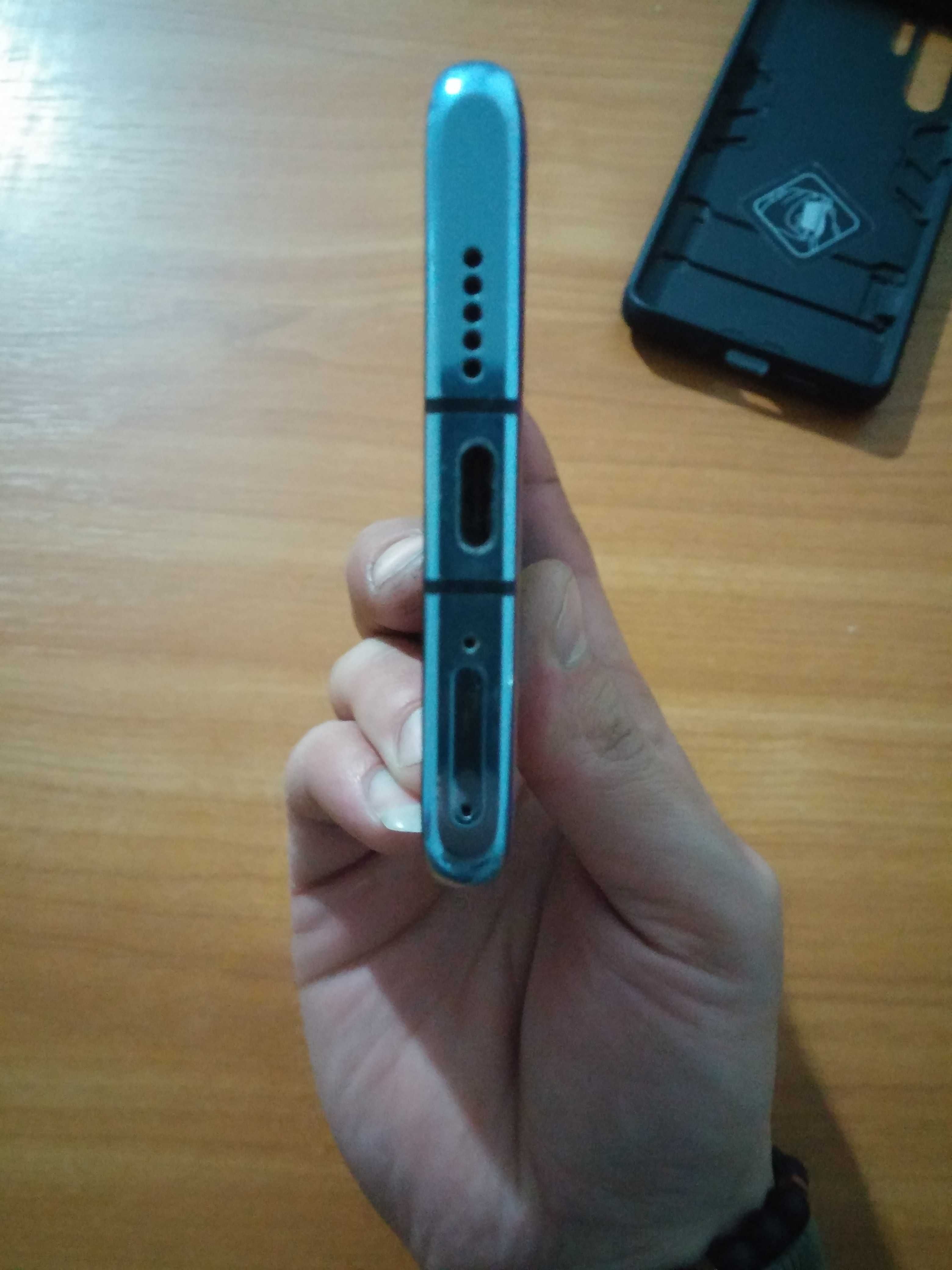 Продам HUAWEI P30 pro