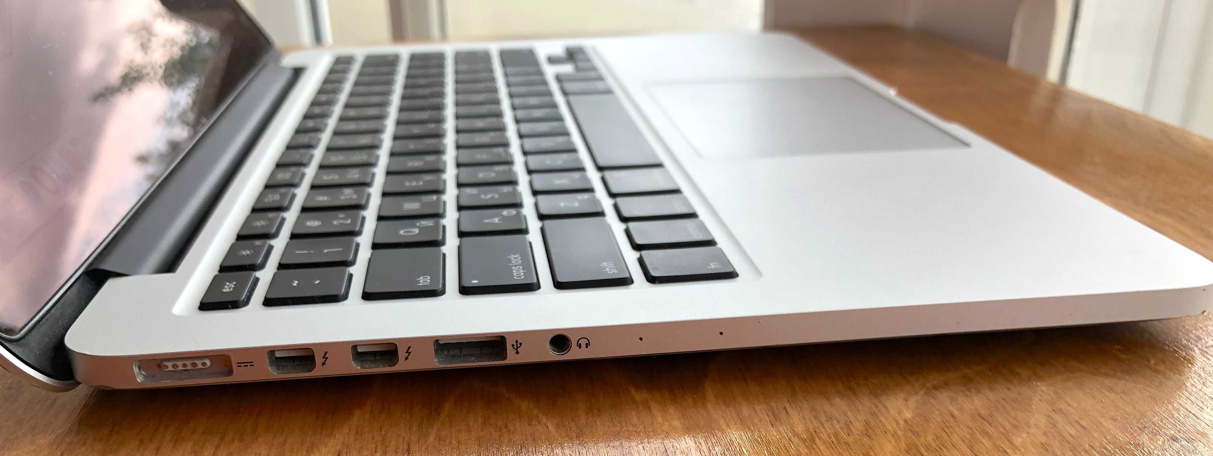 Apple MacBook Pro 13 Retina 2015 A1502 i7 3.1 16GB 512GB, Magic Mouse