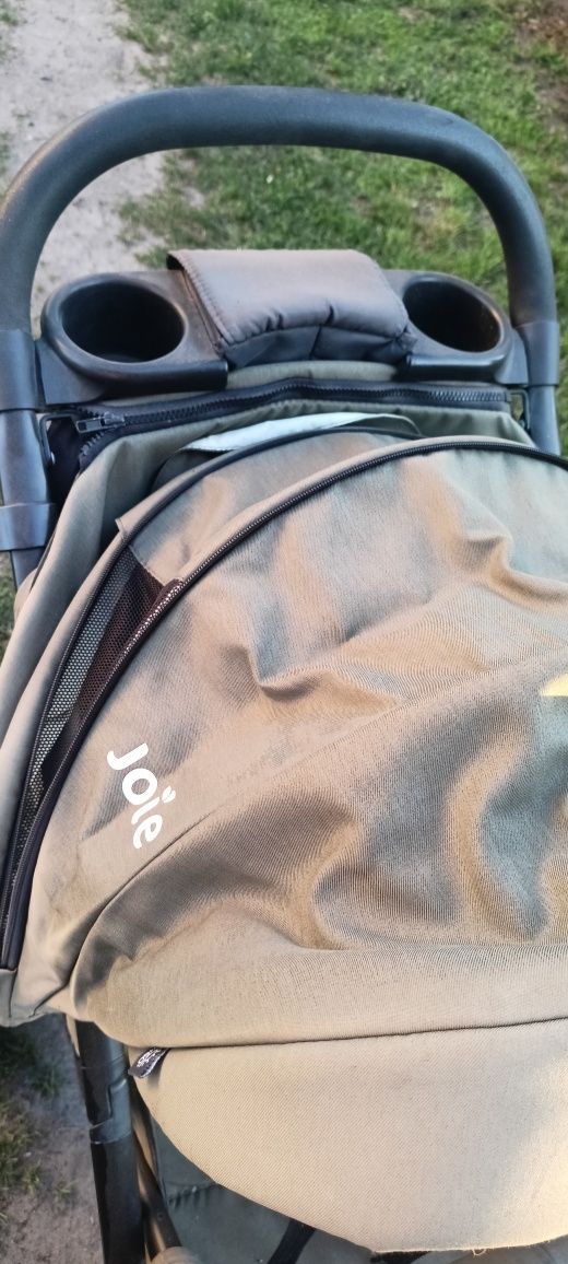 Wózek spacerowy Joie