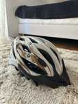 Kask rowerowy kellys bialy