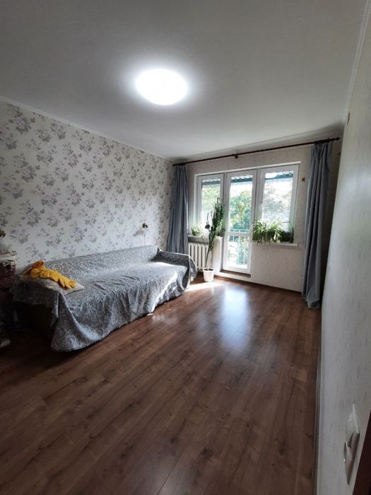 1-кімнатна на Черемушках | капремонт, балкон, відмінна локація