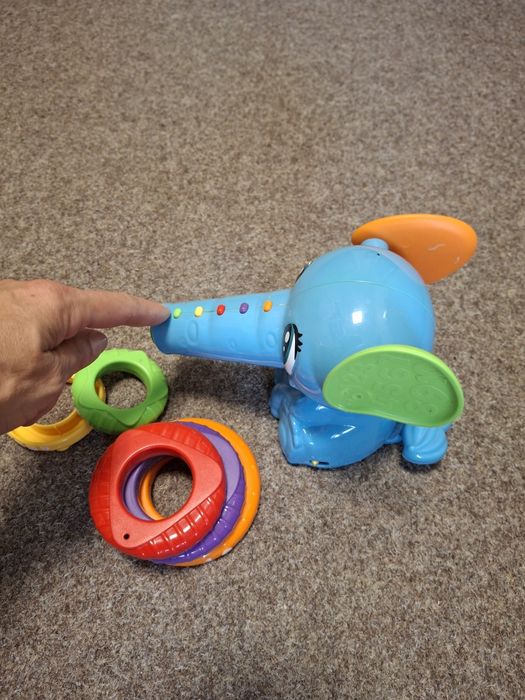 Kichający słonik Vtech