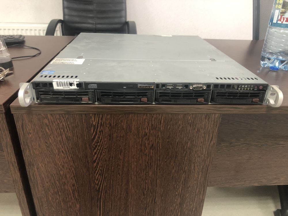 Supermicro x8sie-f x3440