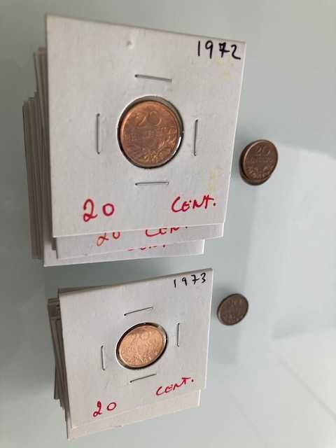 Lote de 110 moedas de Portugal, 20 centavos, bronze (de 1969 a 1974)