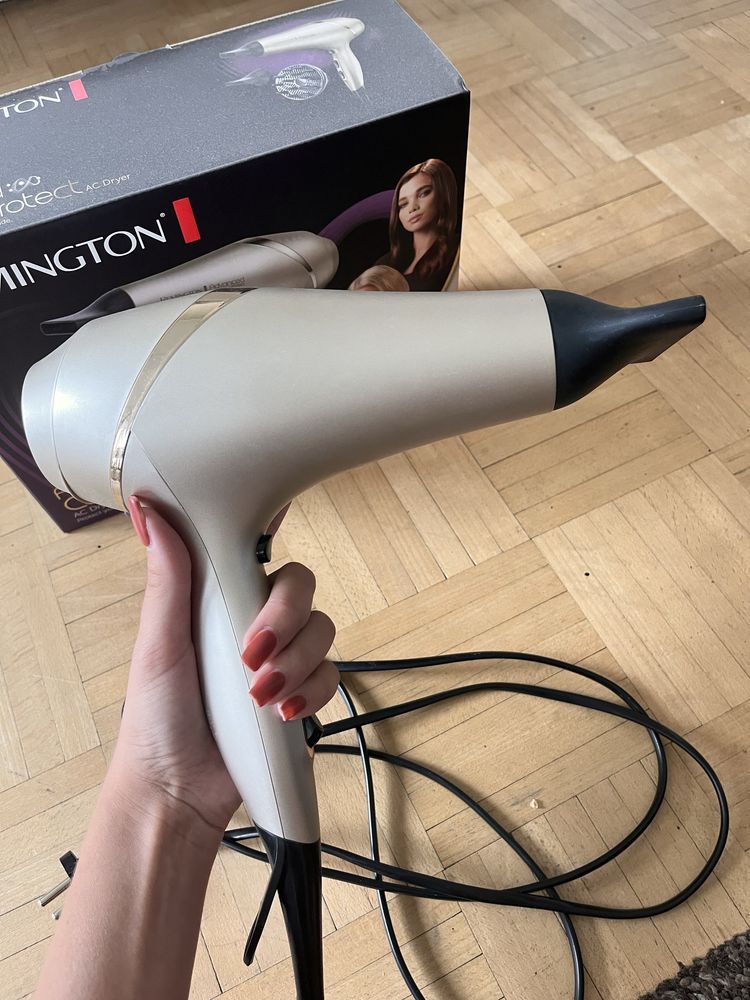 Suszarka REMINGTON ochrona koloru i filtr UV