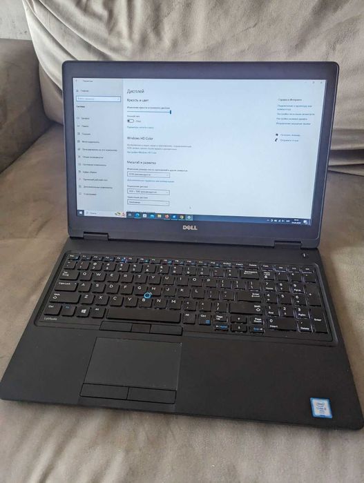 Dell latitude E5580 15.6' IPS i5-6440HQ DDR4 16/256Gb GeForce 940MX