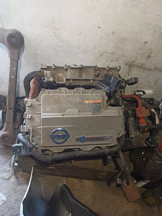 Ніссан ліф.Розбираємо авто пригнаний з Норвегії