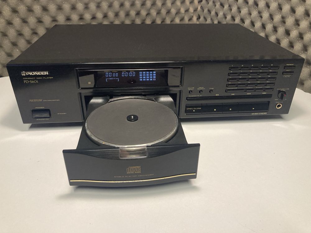 Pioneer PD-S601 CD player, Stable Platter Mechanism
