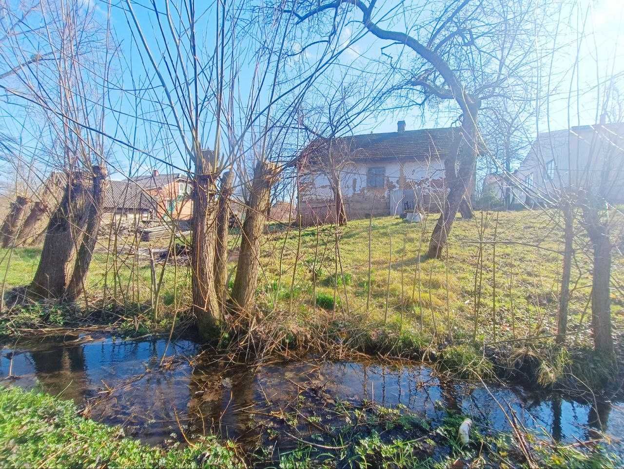 Продаж будинку біля м.Моршин с.Довге