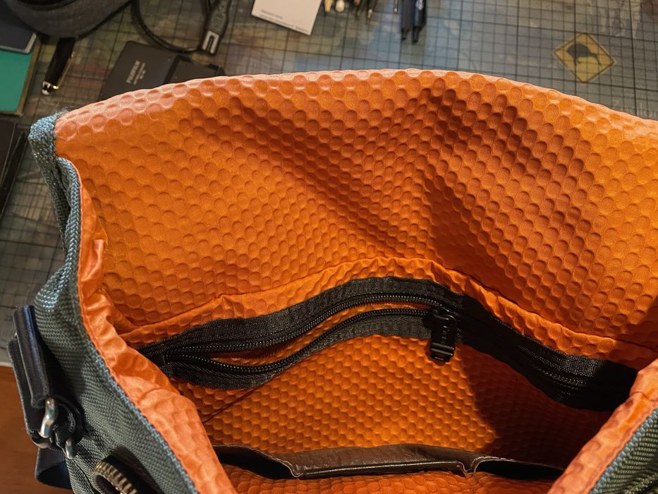 Bolsa TUMI em muito bom estado