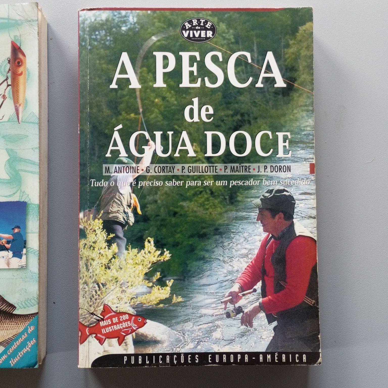 Vendo livro 3 livros de pesca